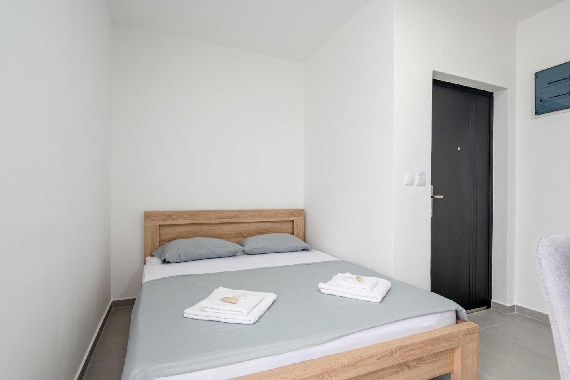 Apartments Milivojevic 바르 객실 사진